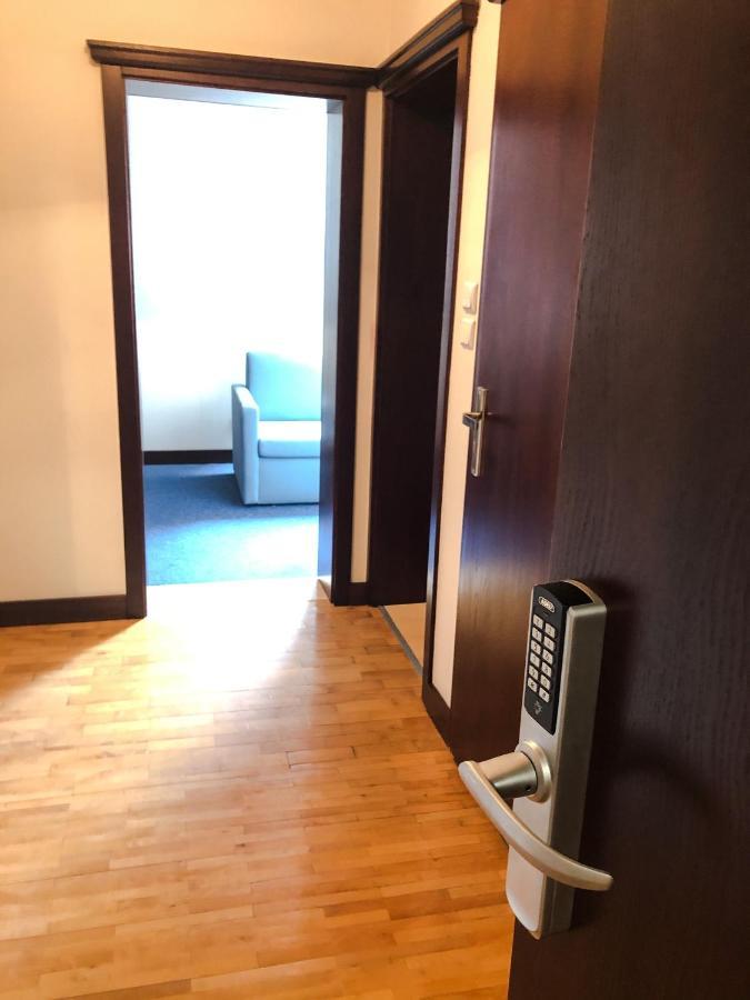 Dom Wczasowy Pod Zegarem Leba Bagian luar foto