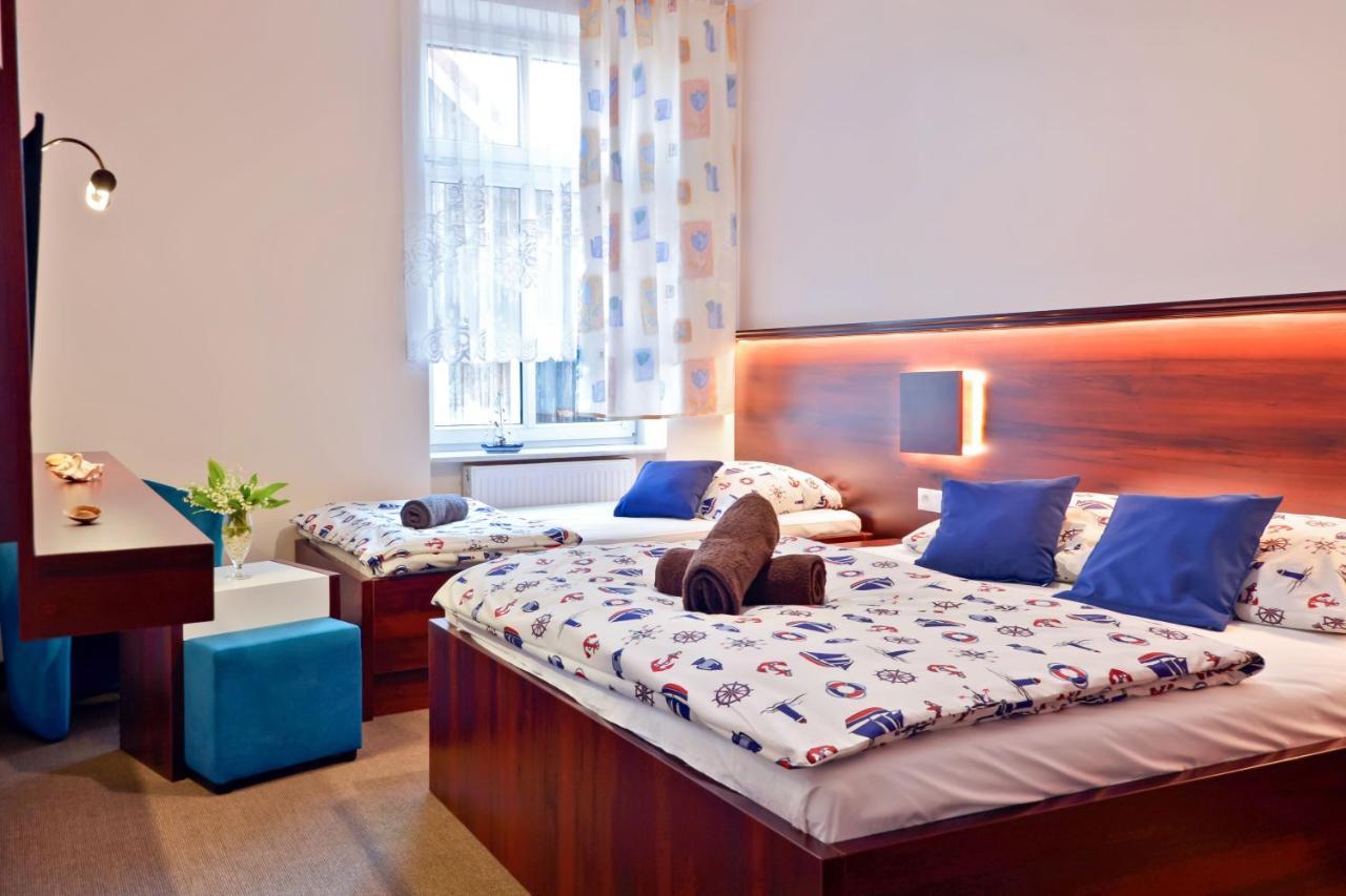 Dom Wczasowy Pod Zegarem Leba Bagian luar foto