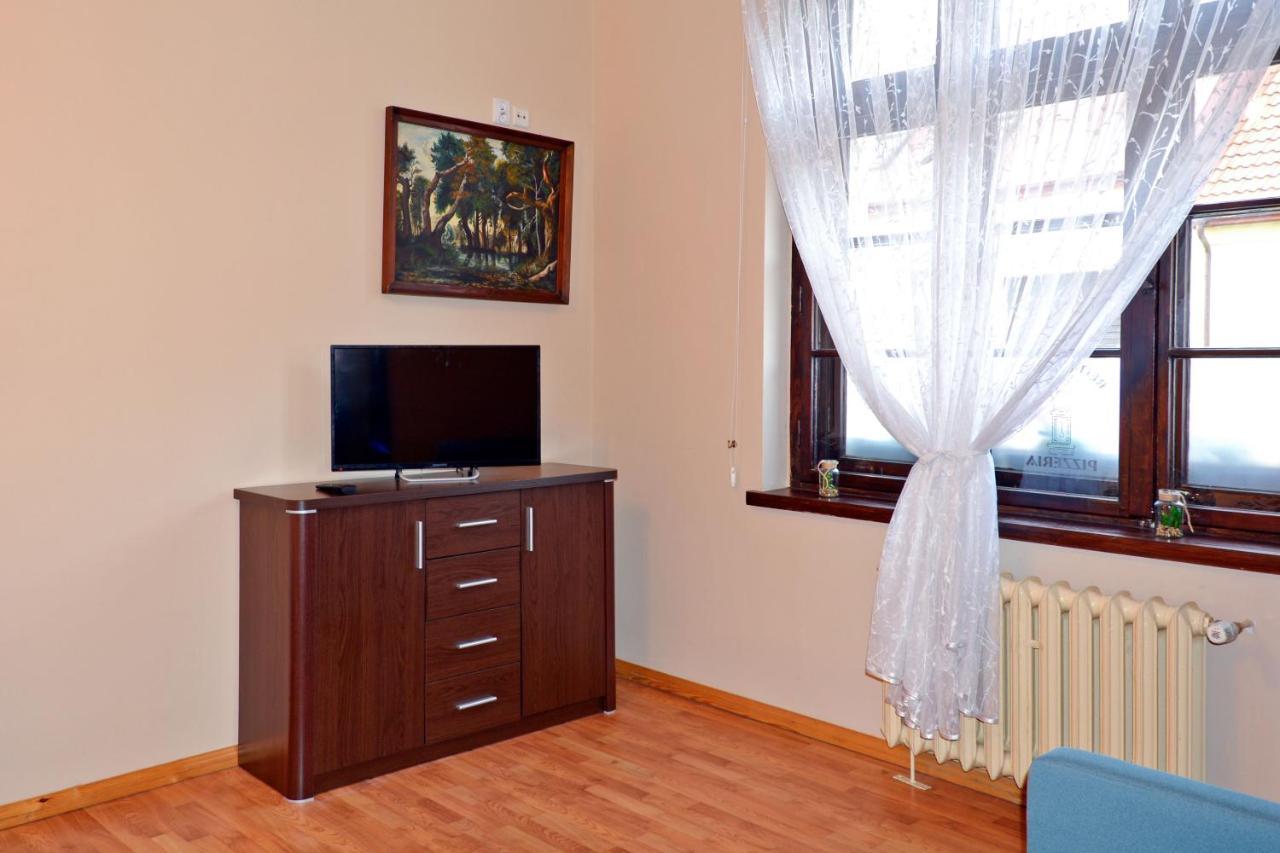 Dom Wczasowy Pod Zegarem Leba Bagian luar foto