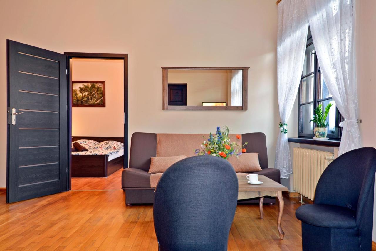 Dom Wczasowy Pod Zegarem Leba Bagian luar foto