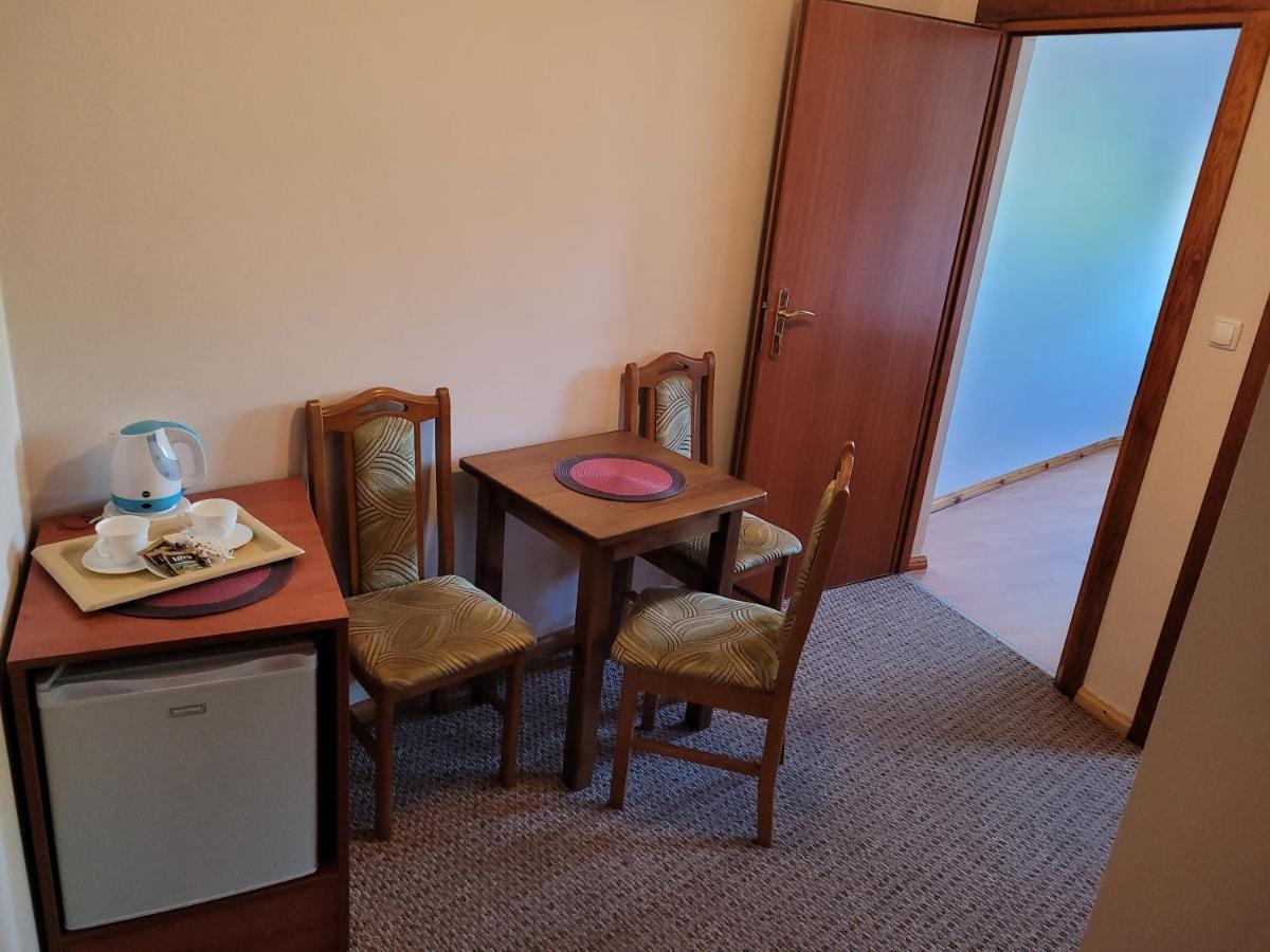 Dom Wczasowy Pod Zegarem Leba Bagian luar foto